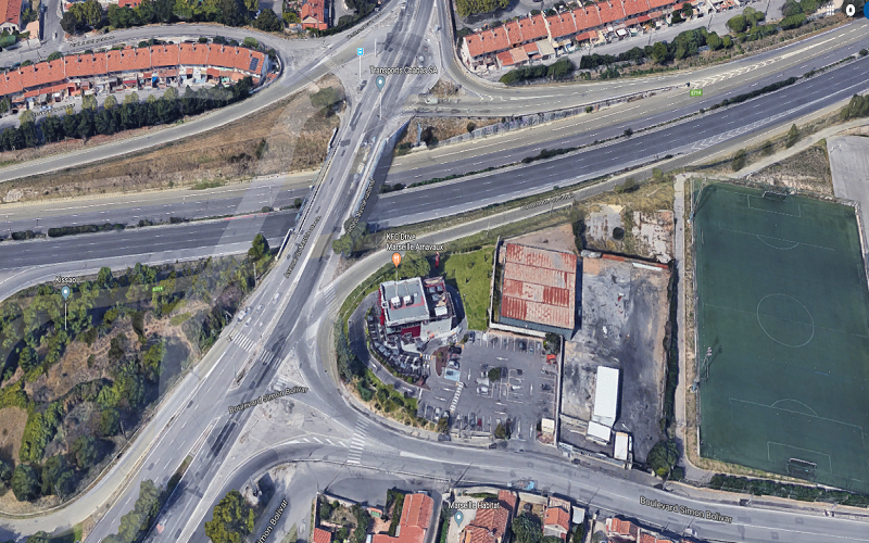 Terrain de 3500 m² avec entrepôts 750 m² à louer secteur nord 13015 Marseille