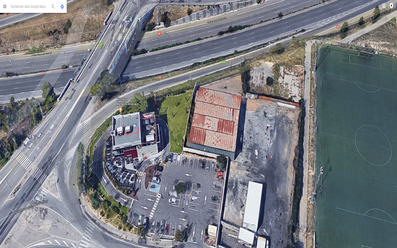 Terrain de 3500 m² avec entrepôts 750 m² à louer secteur nord 13015 Marseille